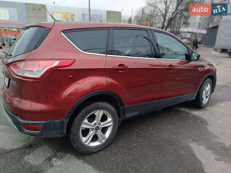 Внедорожник / Кроссовер Ford Escape 2013 в Днепре