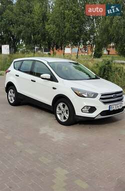 Позашляховик / Кросовер Ford Escape 2019 в Хмельницькому