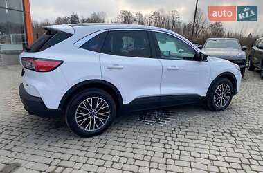 Внедорожник / Кроссовер Ford Escape 2022 в 