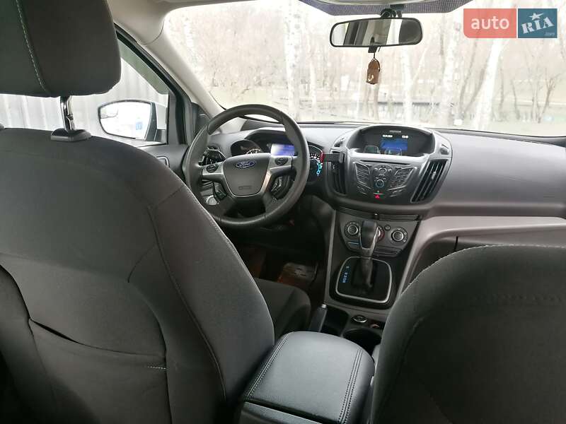 Внедорожник / Кроссовер Ford Escape 2012 в Киеве
