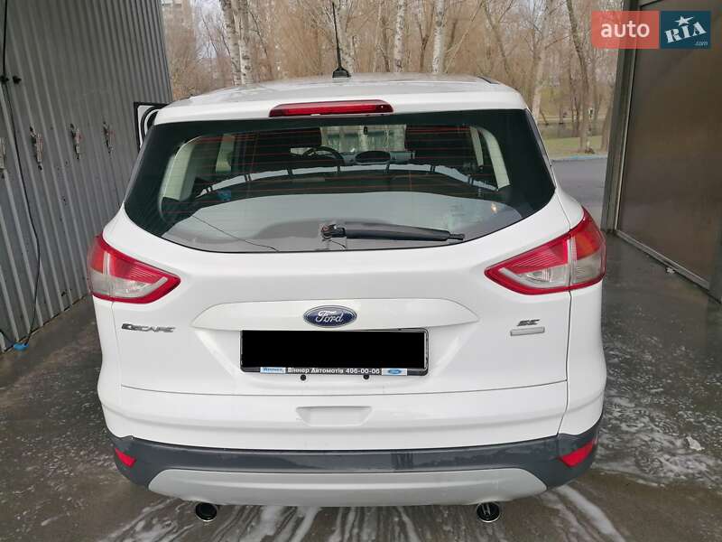 Внедорожник / Кроссовер Ford Escape 2012 в Киеве