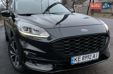 Внедорожник / Кроссовер Ford Escape 2021 в 