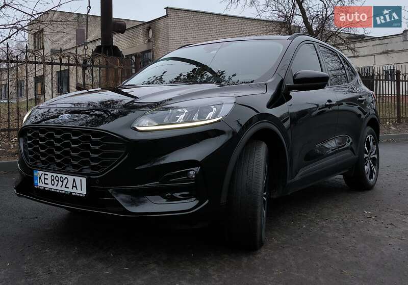 Внедорожник / Кроссовер Ford Escape 2021 в Павлограде