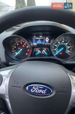 Внедорожник / Кроссовер Ford Escape 2013 в Тернополе