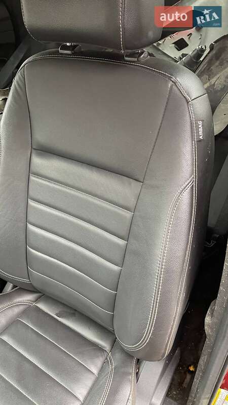 Внедорожник / Кроссовер Ford Escape 2014 в Одессе фото 13 Внедорожник / Кроссовер Ford Escape 2014 в Одессе