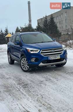 Позашляховик / Кросовер Ford Escape 2016 в Львові