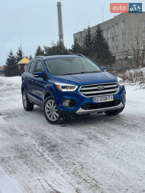 Внедорожник / Кроссовер Ford Escape 2016 в Львове