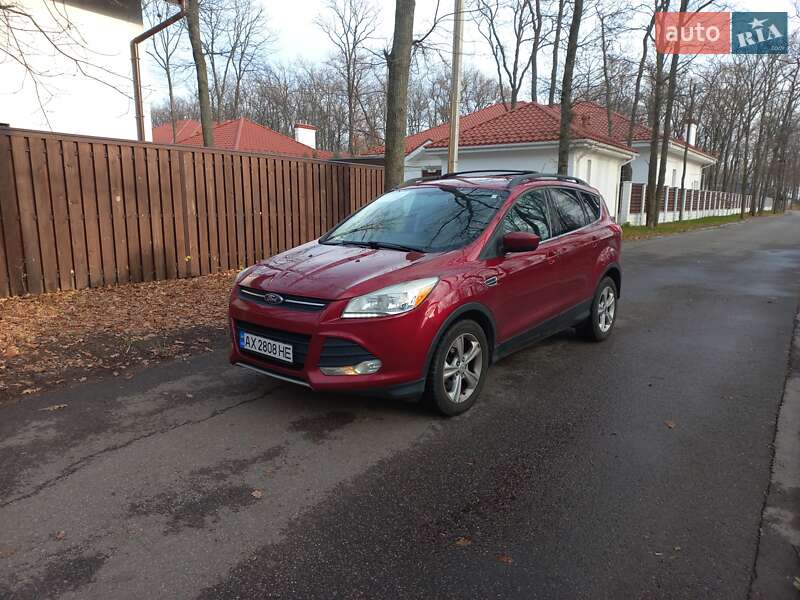 Позашляховик / Кросовер Ford Escape 2013 в Харкові