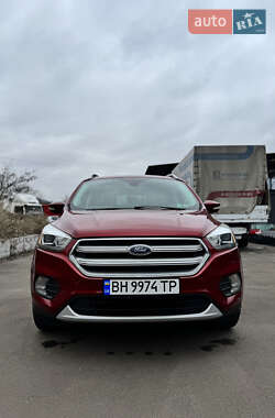 Позашляховик / Кросовер Ford Escape 2016 в Києві