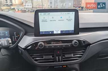 Внедорожник / Кроссовер Ford Escape 2023 в 