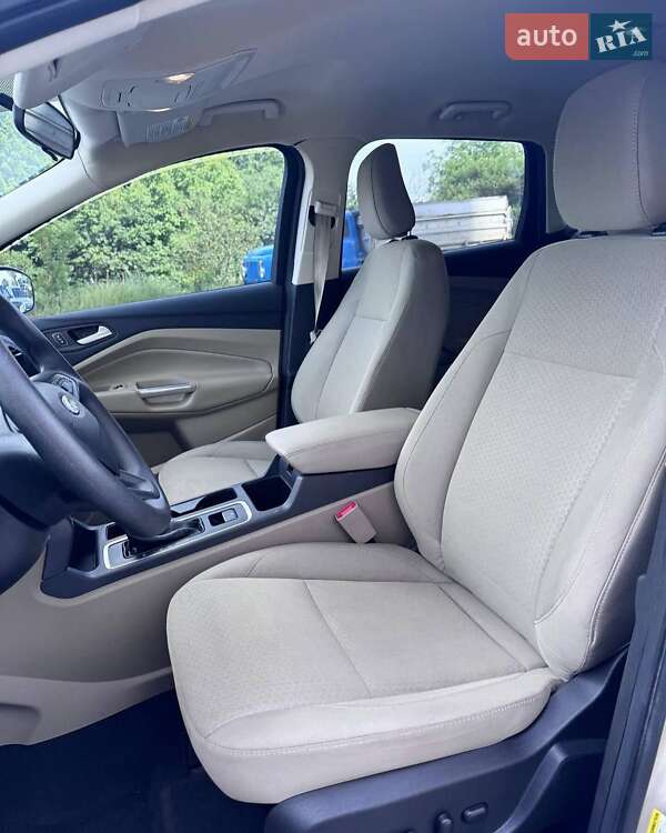 Внедорожник / Кроссовер Ford Escape 2018 в Львове фото 10 Внедорожник / Кроссовер Ford Escape 2018 в Львове
