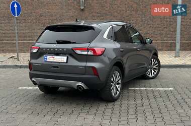 Внедорожник / Кроссовер Ford Escape 2022 в 