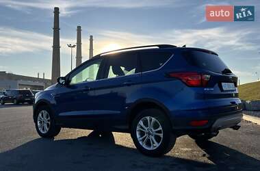 Позашляховик / Кросовер Ford Escape 2018 в Дніпрі