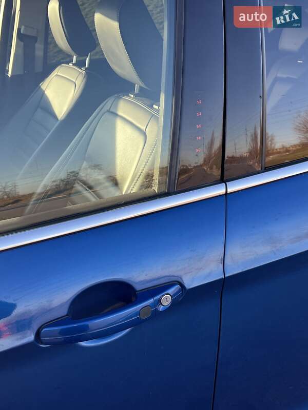 Внедорожник / Кроссовер Ford Escape 2018 в Днепре