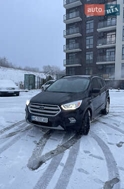 Внедорожник / Кроссовер Ford Escape 2019 в Львове