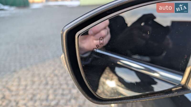 Внедорожник / Кроссовер Ford Escape 2017 в Коростышеве