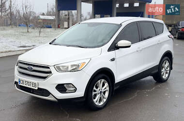 Позашляховик / Кросовер Ford Escape 2017 в Лубнах