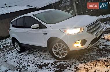 Позашляховик / Кросовер Ford Escape 2016 в Макарові