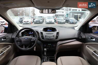 Позашляховик / Кросовер Ford Escape 2016 в Харкові