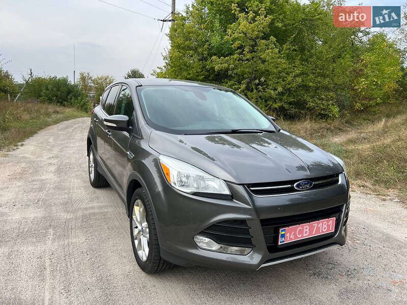 Внедорожник / Кроссовер Ford Escape 2013 в 