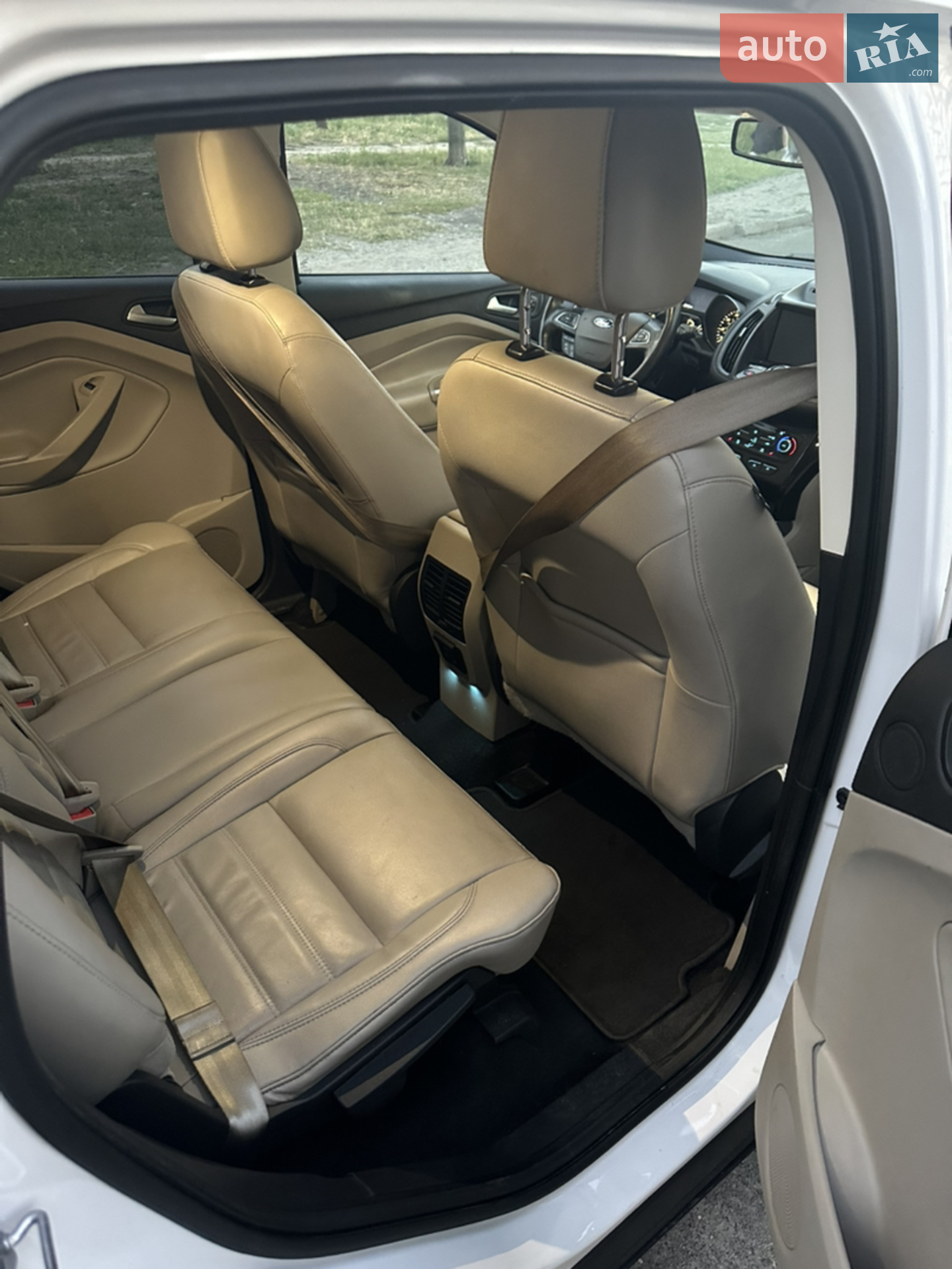 2016 Ford Escape - мініатюра 9