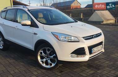 Внедорожник / Кроссовер Ford Escape 2016 в 