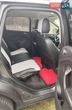 Внедорожник / Кроссовер Ford Escape 2013 в Кременце