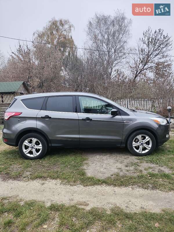 Внедорожник / Кроссовер Ford Escape 2013 в Кременце