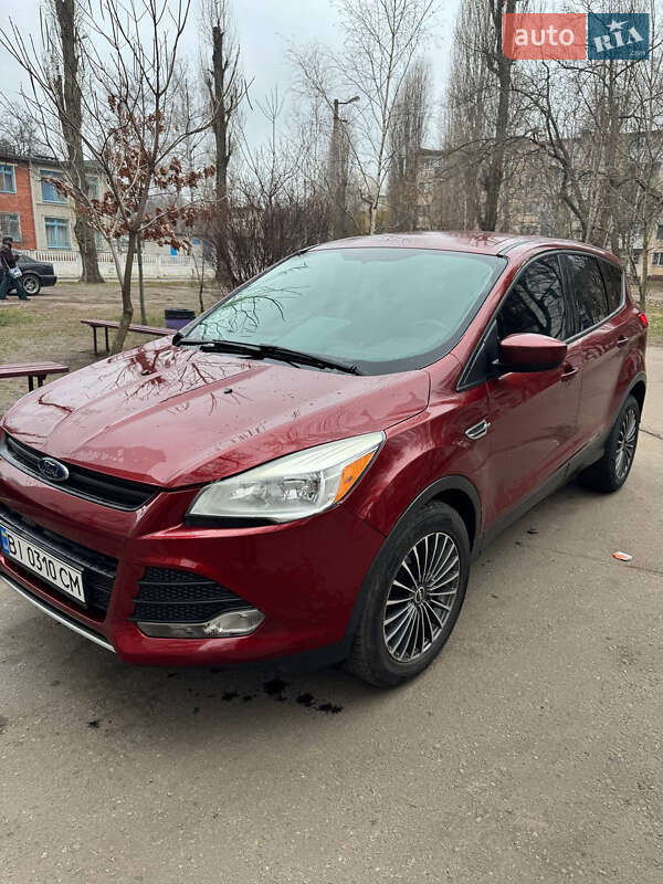 Внедорожник / Кроссовер Ford Escape 2015 в Кременчуге
