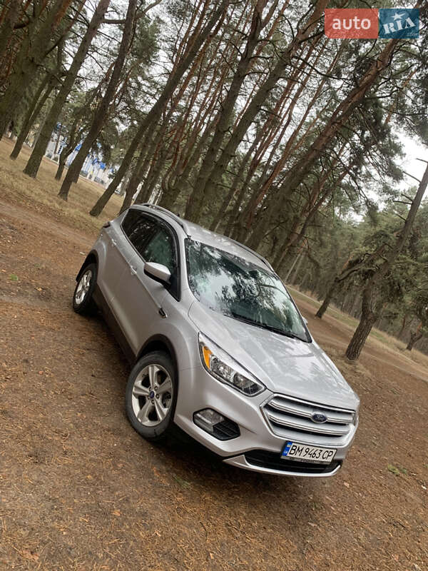 Внедорожник / Кроссовер Ford Escape 2019 в Сумах