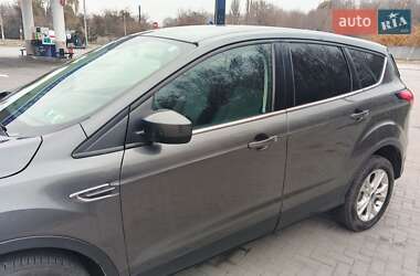 Внедорожник / Кроссовер Ford Escape 2019 в 