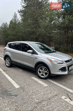 Внедорожник / Кроссовер Ford Escape 2014 в 