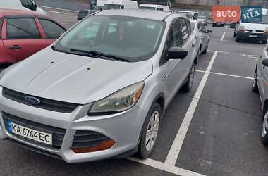 Внедорожник / Кроссовер Ford Escape 2012 в 
