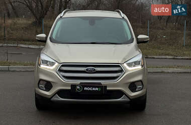 Внедорожник / Кроссовер Ford Escape 2017 в Киеве