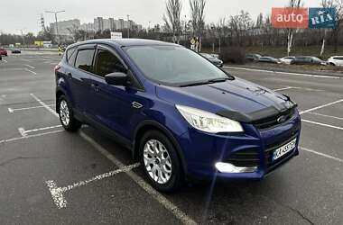 Позашляховик / Кросовер Ford Escape 2016 в Києві