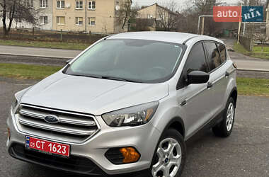 Позашляховик / Кросовер Ford Escape 2018 в Дубні