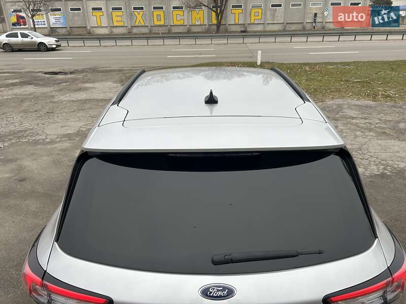 Внедорожник / Кроссовер Ford Escape 2020 в Днепре