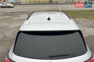 Внедорожник / Кроссовер Ford Escape 2020 в 