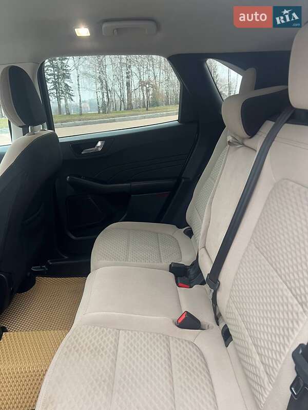 Внедорожник / Кроссовер Ford Escape 2021 в Житомире