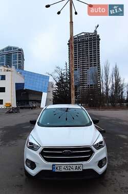 Позашляховик / Кросовер Ford Escape 2019 в Дніпрі