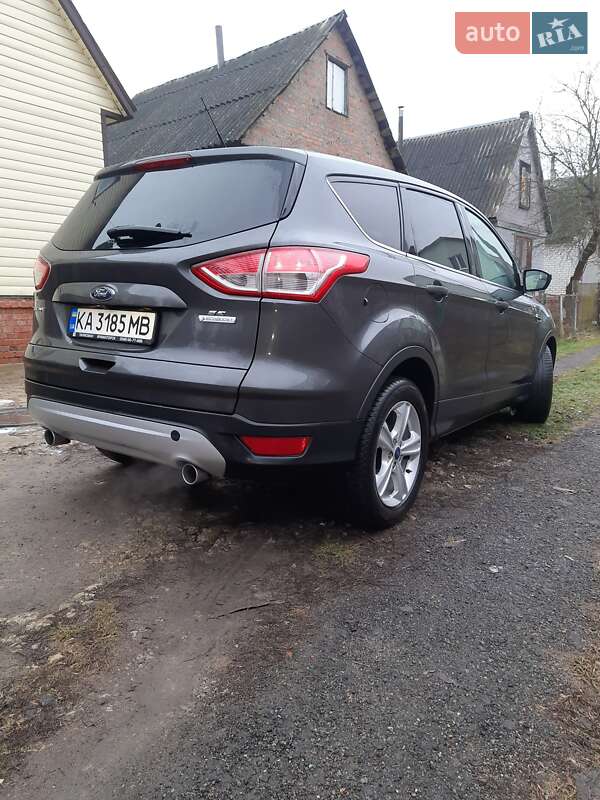Внедорожник / Кроссовер Ford Escape 2014 в Чернигове