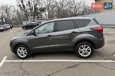 Внедорожник / Кроссовер Ford Escape 2019 в Киеве