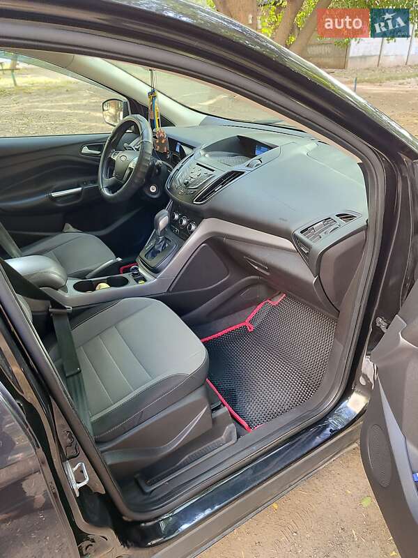 Внедорожник / Кроссовер Ford Escape 2013 в Днепре