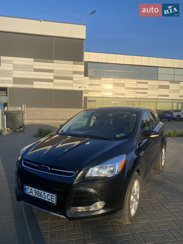 Внедорожник / Кроссовер Ford Escape 2013 в Черкассах