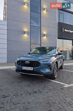 Внедорожник / Кроссовер Ford Escape 2023 в 