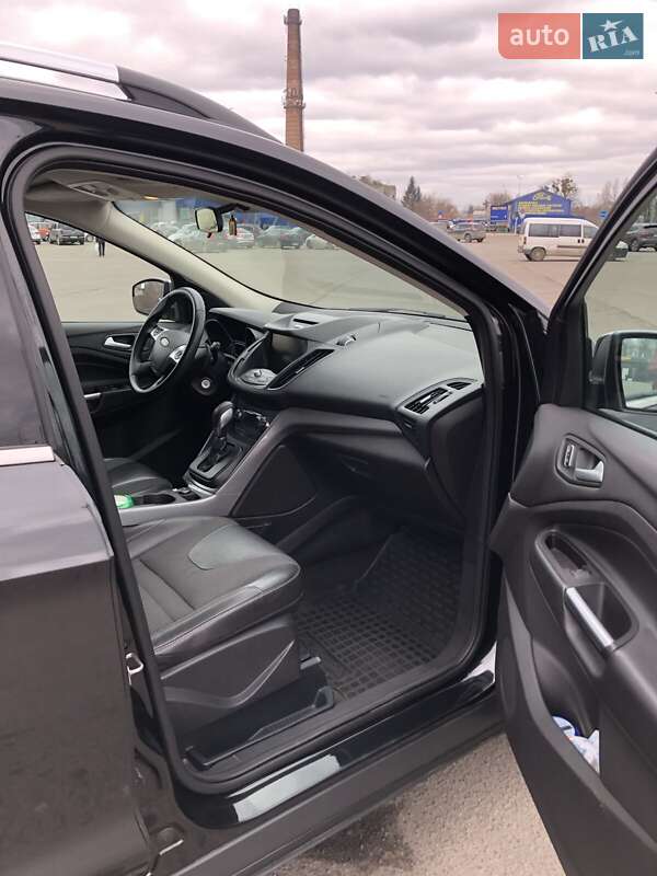 Внедорожник / Кроссовер Ford Escape 2015 в Львове