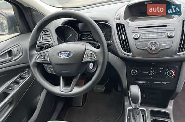 Позашляховик / Кросовер Ford Escape 2017 в Одесі