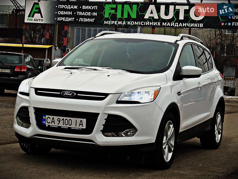 Внедорожник / Кроссовер Ford Escape 2014 в Черкассах