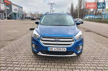 Внедорожник / Кроссовер Ford Escape 2017 в Николаеве