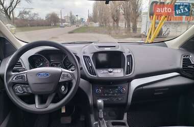 Внедорожник / Кроссовер Ford Escape 2017 в Николаеве